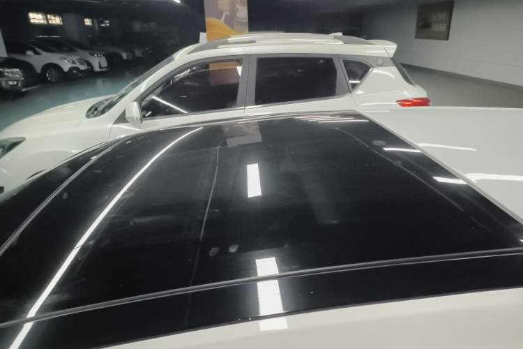 Used Volkswagen Golf 2018 230TSI Automatic Comfort Model Roof