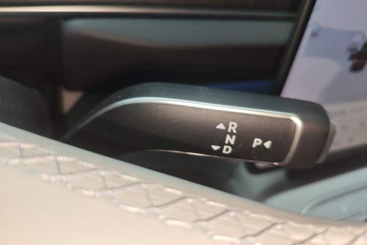 Used Nio ES6 2025 75 kWh Gear Lever