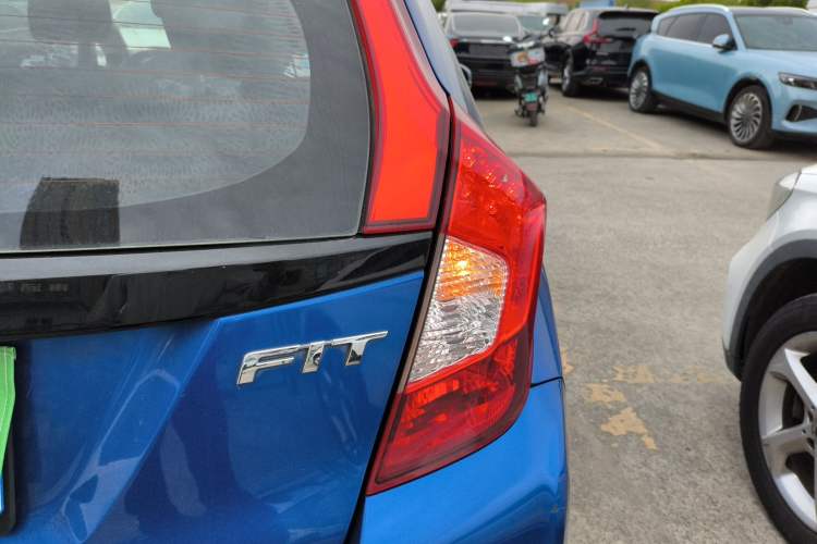 Used Honda Fit 2014 1.5L LX CVT Comfort Model