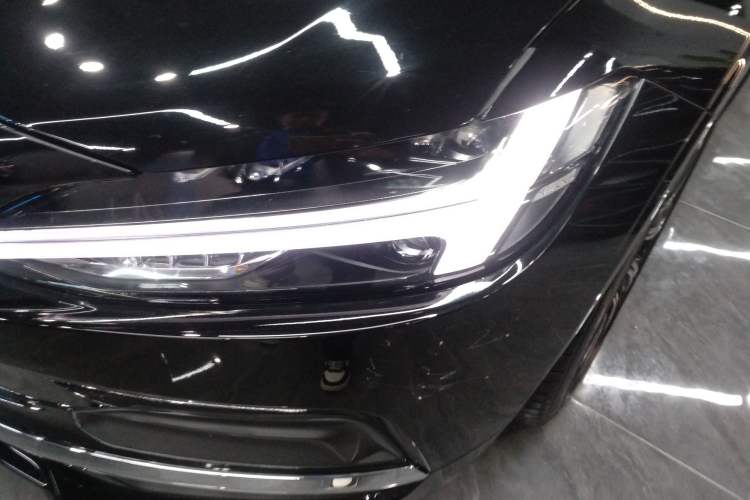 Used Volvo S90 2024 B5 Zhiyuan Luxury Edition
