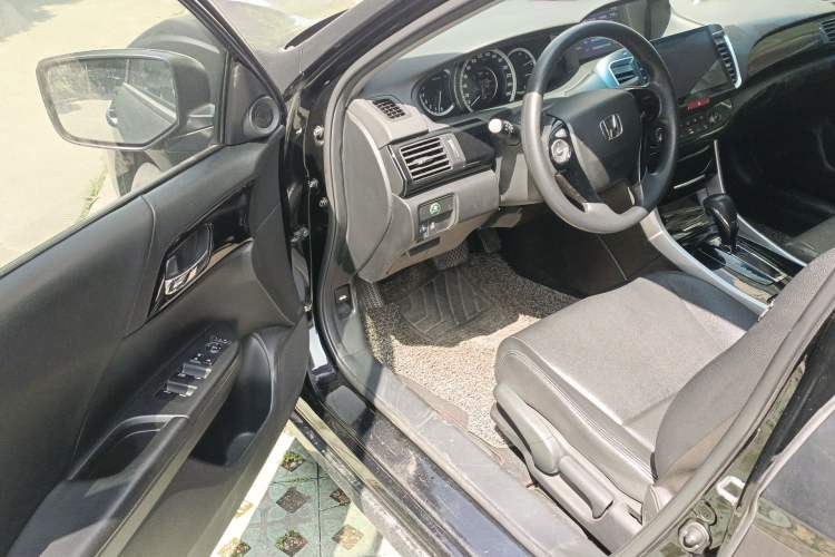 Used Honda Accord 2016 2.0L Comfort Edition