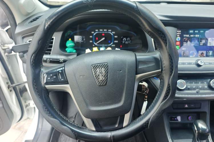 Used Roewe 360 2015 1.5L Automatic Luxury Edition