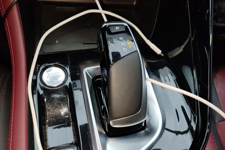 Used Dongfeng Aeolus AX7 2023 Mach Edition 1.5T DCT DF41 Gear Lever