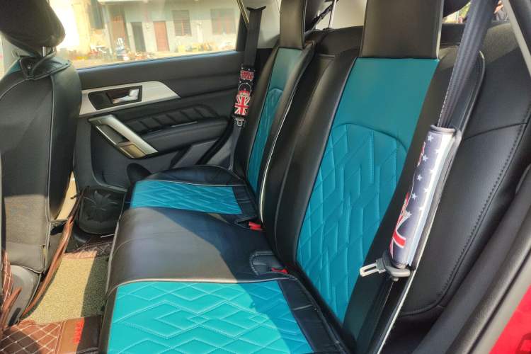 Used Haval H2 2015 1.5T Automatic Two-Wheel Drive Elite Edition Left Rear Seat