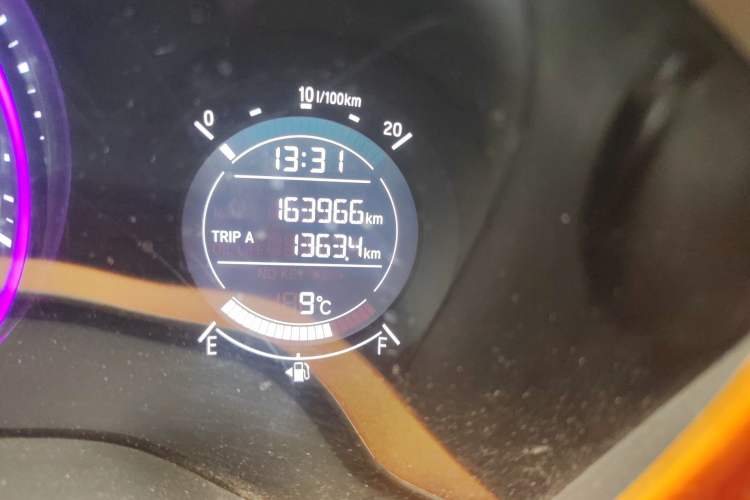 Used Honda Vezel 2015 1.5L CVT two-wheel drive Comfort trim