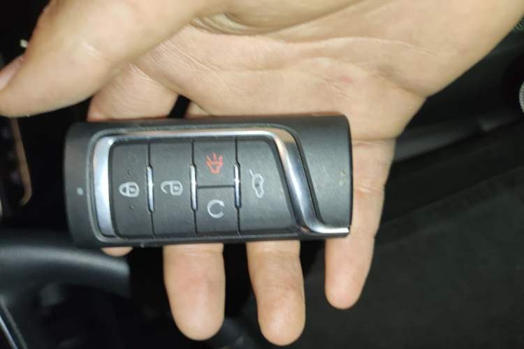 Used GAC Trumpchi GS4 2021 270T Automatic Elite Tech Edition Vehicle Key