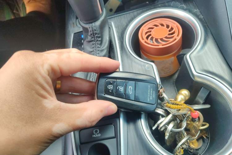 Used Toyota Camry 2023 2.5G Luxury Edition