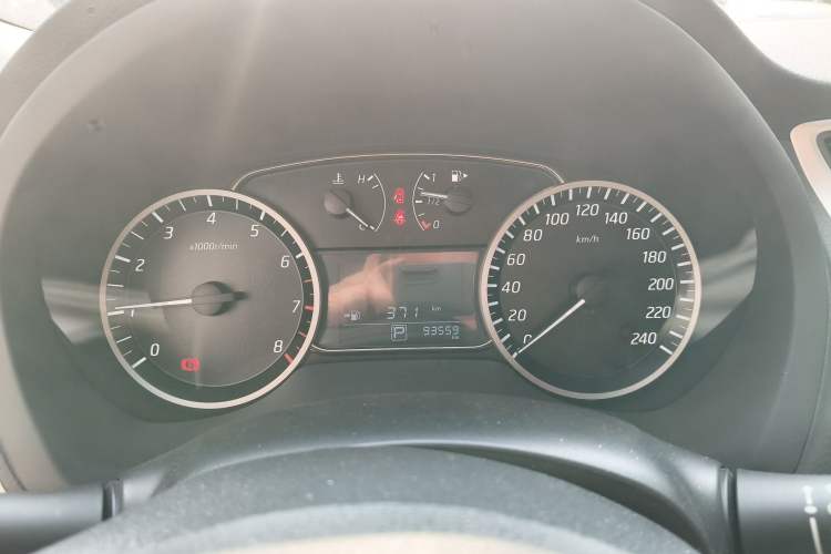 Used Nissan Sylphy 2019 1.6XV CVT Smart Connect Luxury Edition China VI Standard
