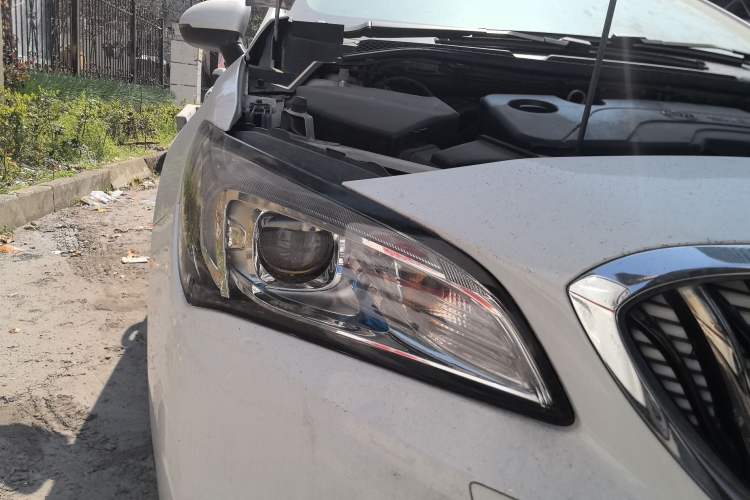 Used Buick Verano 2017 Sedan 15S Automatic Leading Model