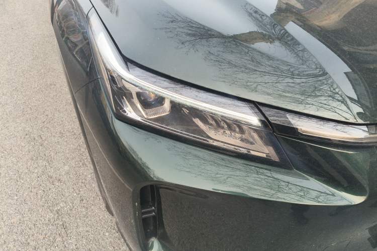 Used Landian E5 PLUS 2025 165 km Long-Range Version PLUS 7-Seater