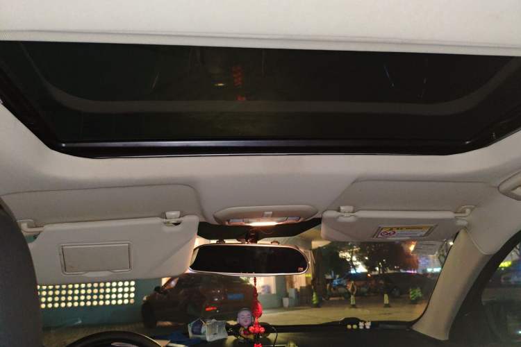 Used Ford Escort 2015 1.5L Automatic Fashion Model
