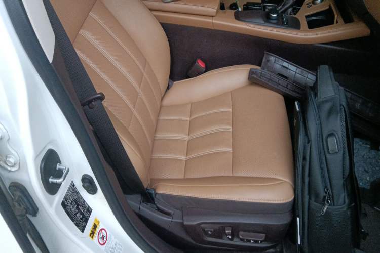 Used Lexus ES 2016 200 Midnight Special Limited Edition