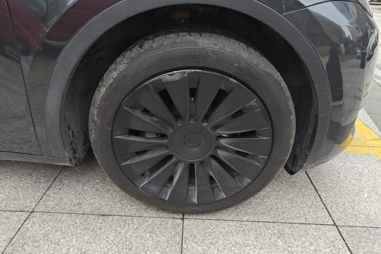 Used Tesla Model Y 2024 Rear-Wheel-Drive Version