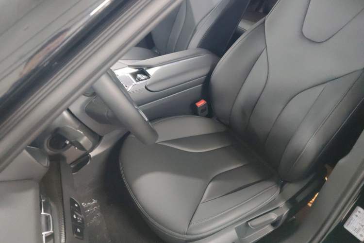 Used Hongqi E-QM5 2023 Revised Version Basic Travel Edition