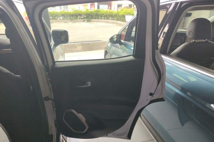 Used Jeep Renegade 2016 1.4T Automatic Kinetic Edition