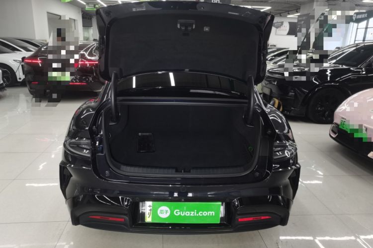 Used Xiaomi Auto SU7 2024 Four-Wheel Drive Ultra-Long Range Advanced Intelligent Driving Max Edition
