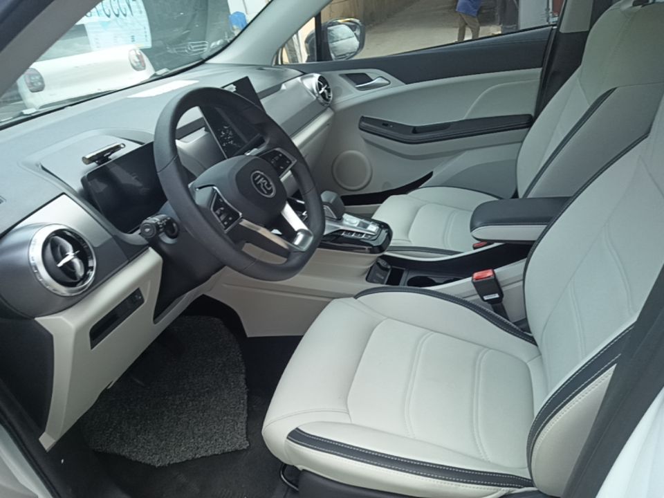 BYD Yuan Pro 2021 401 km Luxury Version — снимка 17
