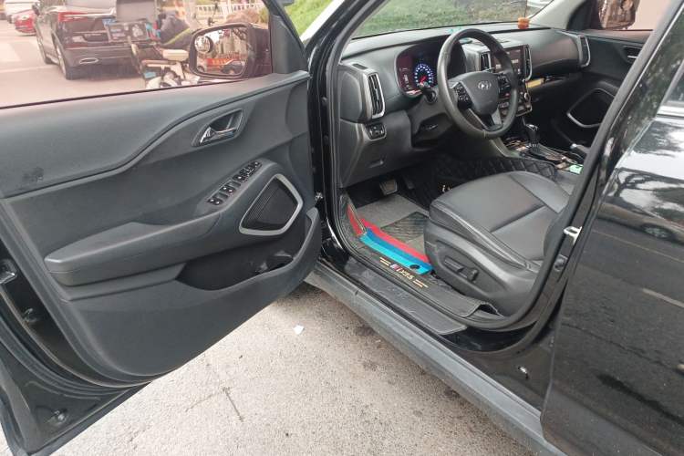 Used Hyundai ix35 2019 2.0L Automatic 2WD Zhiyong·Changxiang Edition China VI Standard
