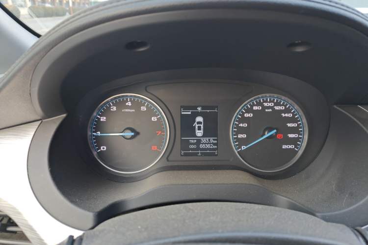 Used JAC Refine M3 2022 PLUS 1.8L 7-seater Standard Model Instrument Cluster