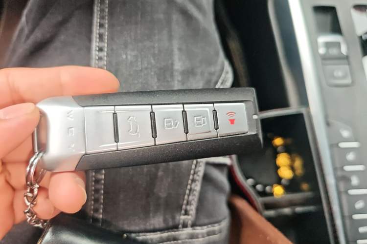 Used Wey VV5 2019 Upgraded Model 2.0T Two-Wheel Drive Ultra-Luxury Version China V Standard