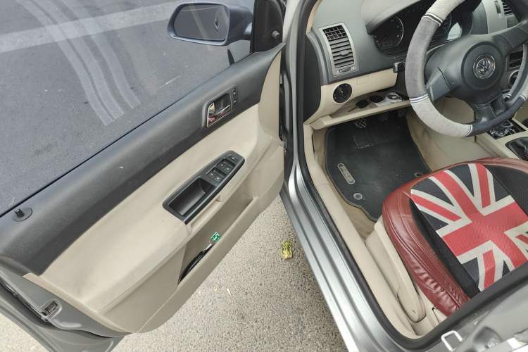 Used Volkswagen Polo 2011 Jingqu 1.4L Manual Shishang Edition