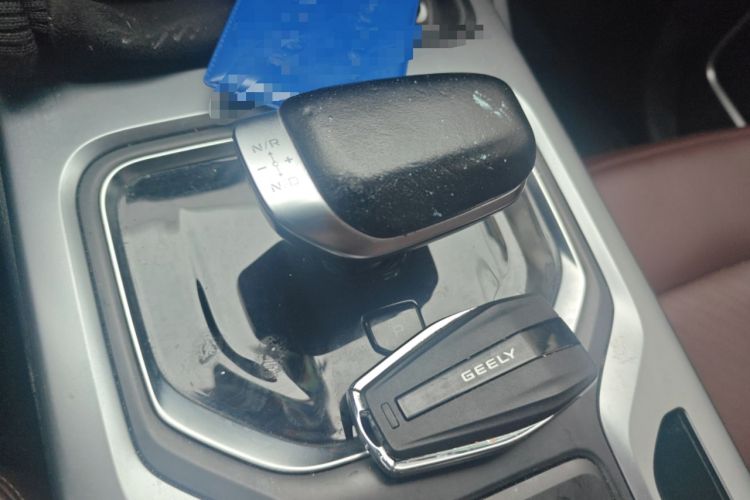 Used Geely Auto Haoyue 2022 1.8TD DCT Luxury 7-Seater Gear Lever