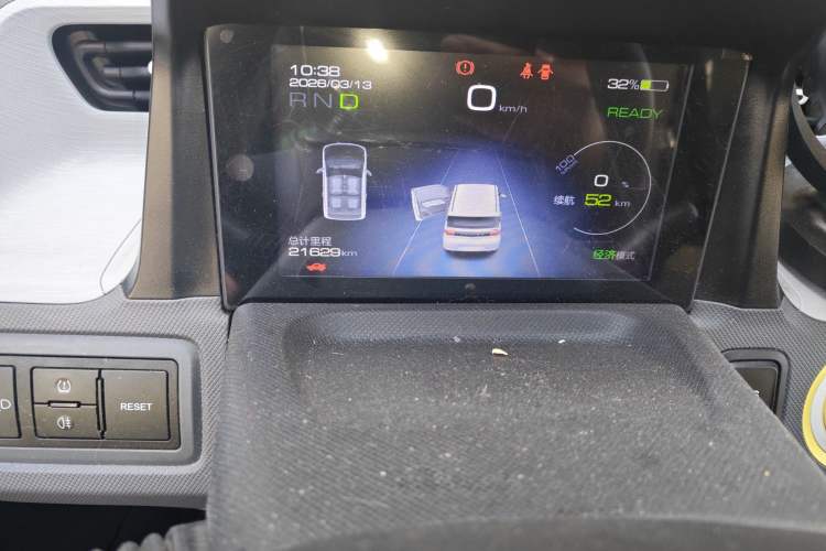 Used Wuling Hongguang MINIEV 2021 Macaron Premium Model – Lithium Iron Phosphate
