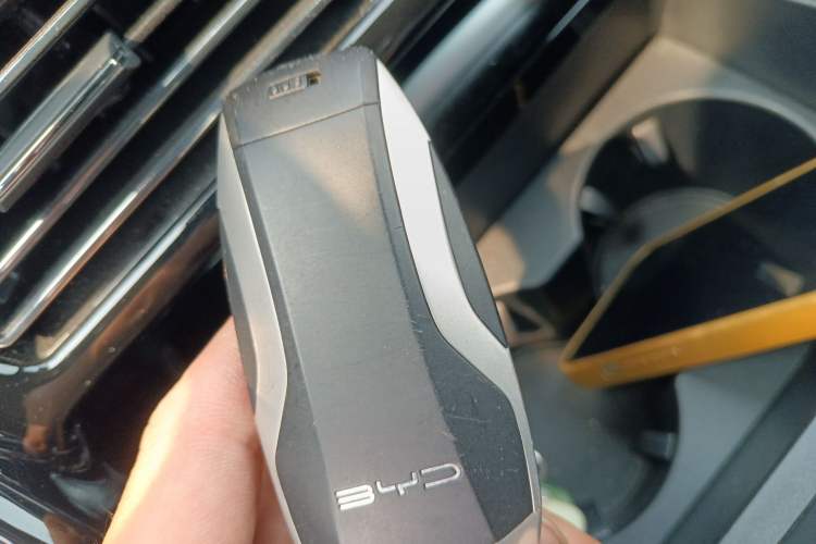 Used BYD Tang New Energy 2021 DM-i 112KM Prestige Model Interior 1