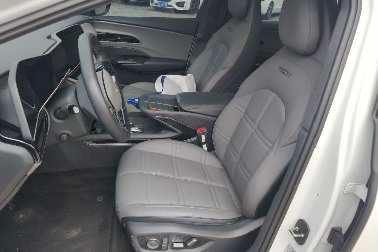 Used Hongqi EH7 2024 760 Pro+ Four-Wheel Drive Version Left Front Seat