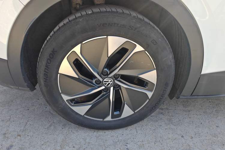 Used Volkswagen ID.4 CROZZ 2023 ACTIVE Lifestyle Edition