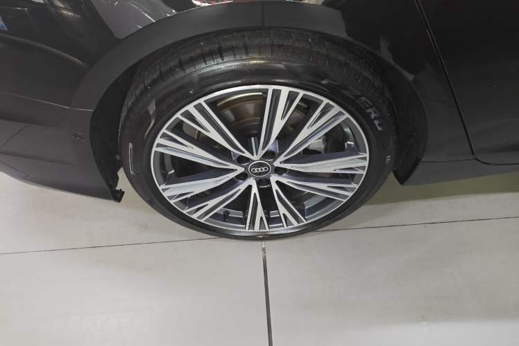 Used Audi A6L 2023 Updated 55 TFSI quattro Prestige Elegant Edition