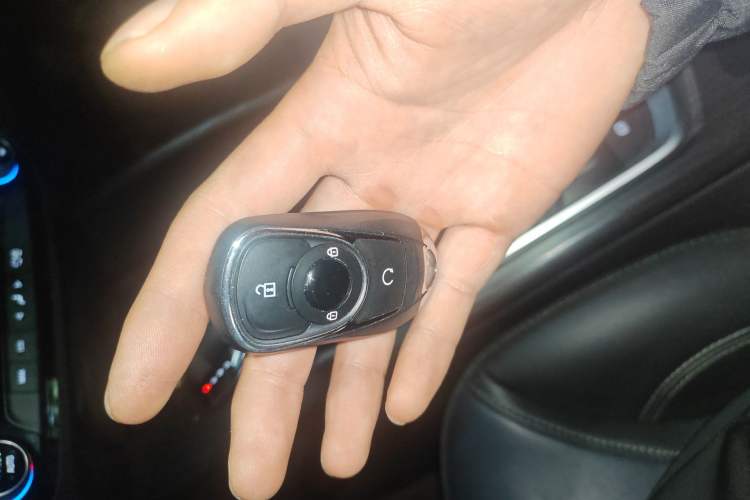 Used Buick Velite 6 2022 Connected & Shared PLUS