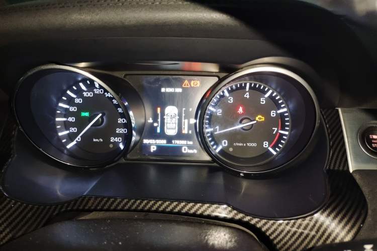 Used Land Rover Range Evoque 2015 2.0T Five-Door Zhiyao Edition
