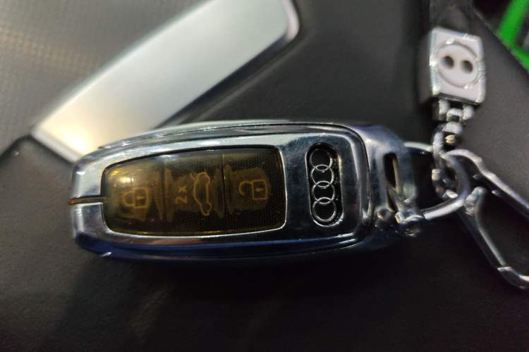 Used Audi A6L 2022 40 TFSI Luxury Dynamic Model Vehicle Key