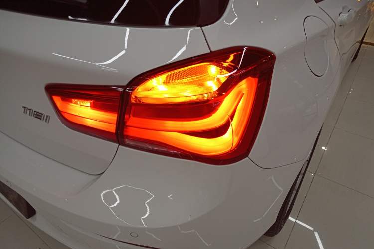 Used BMW 1 Series (Import) 2018 118i Leading Model
