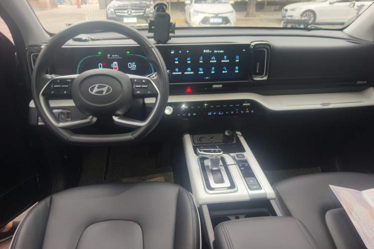 Used Hyundai ix35 2023 Musso 2.0L Prestige LUX Edition