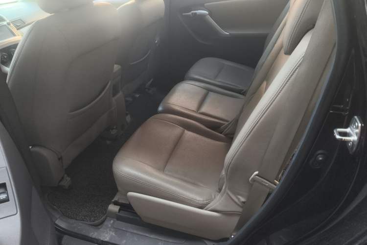 Used Toyota Verso 2014 Starlight 180E CVT Elite Edition