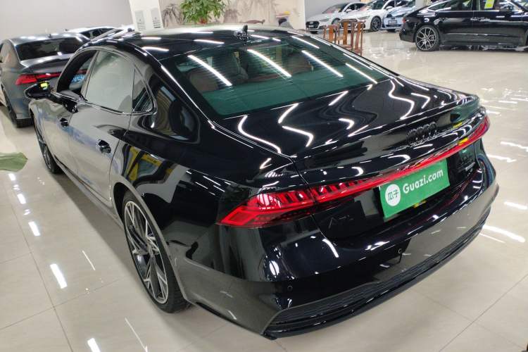 Used Audi A7L 2023 55 TFSI quattro S-line Black Warrior Edition
