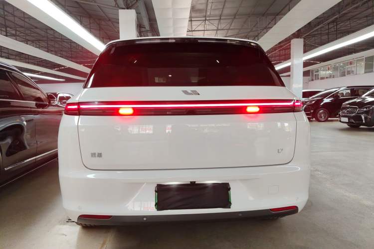 Used Li Auto L7 2023 Air model Rear