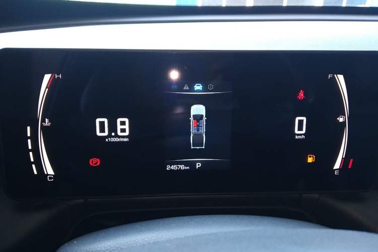 Used Great Wall King Kong Poer 2023 2.0T Automatic Diesel Two-Wheel-Drive Elite Version Flatbed GW4D20M