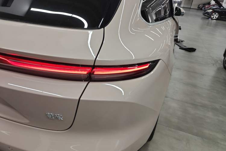 Used Nio ET5T 2024 75kWh Touring
