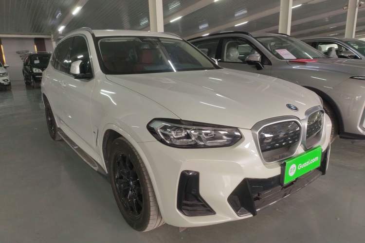 Used BMW iX3 2024 Leading Model
