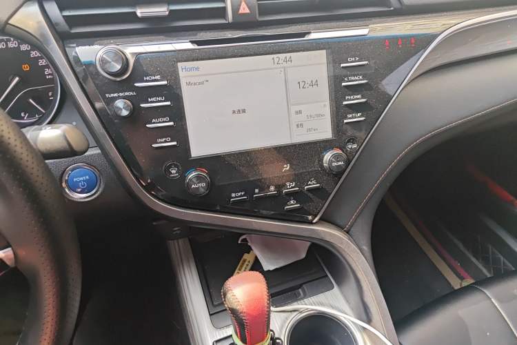 Used Toyota Camry 2018 Dual-Engine 2.5 HG Luxury Edition