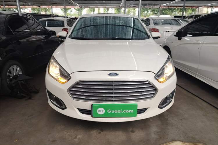 Used Ford Escort 2017 Happiness Edition 1.5L Automatic Fashion Version