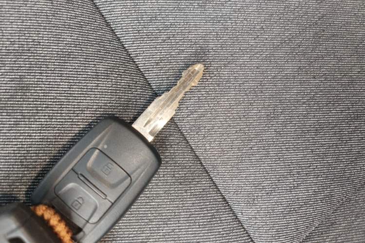 Used Wuling Hongguang New Energy 2025 Extended-Range Hybrid 50 km Standard Version Interior 1