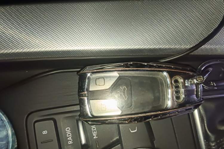 Used Audi A5 2019 Sportback 40 TFSI Fashion Model Vehicle Key