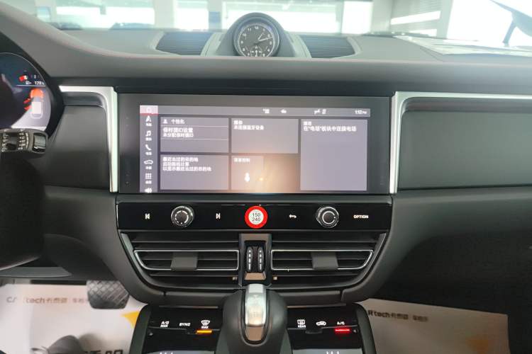 Used Porsche Macan 2024 Macan 2.0T