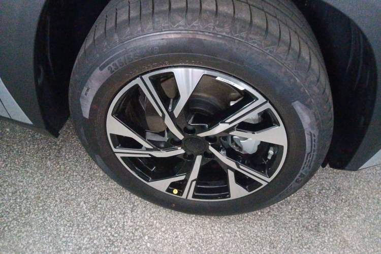 Used Geely Auto FX11 2024 1.5TD DCT Dragon Edition