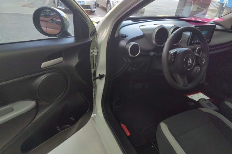 Used ORA Black Cat 2021 301km Cute Pet Edition