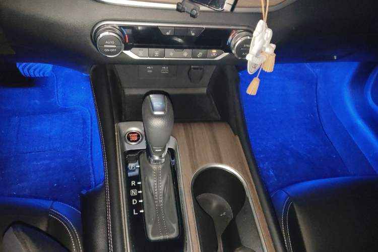 Used Nissan Teana 2021 2.0L XL Upper AD1 Smart Drive & Navigation Edition Gear Lever